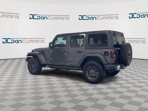 Granite Crystal Clearcoat Metallic 2026 Jeep Wrangler Sport