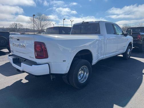 2026 RAM 3500 Limited