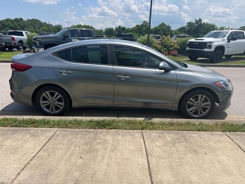 2017 Hyundai ELANTRA Value Edition