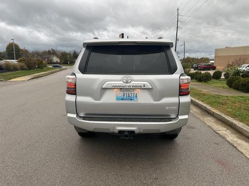 2024 Toyota 4Runner SR5