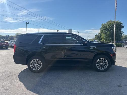 2022 GMC Yukon SLE