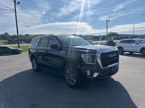 2022 GMC Yukon SLE