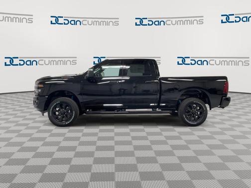 Diamond Black 2026 RAM 2500 Big Horn