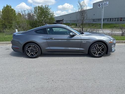 2021 Ford Mustang GT
