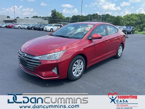 2020 Hyundai ELANTRA SE