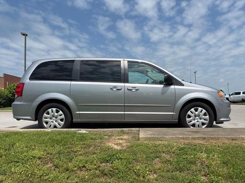 2016 Dodge Grand Caravan AVP/SE