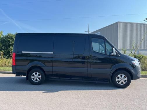 2023 Mercedes-Benz Sprinter 2500 144 WB