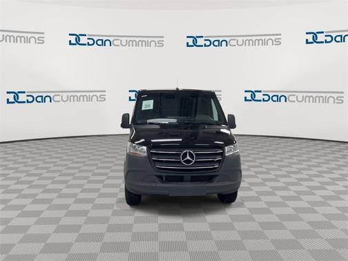 2023 Mercedes-Benz Sprinter 2500 144 WB