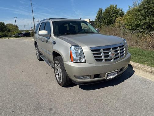 2013 Cadillac Escalade Luxury