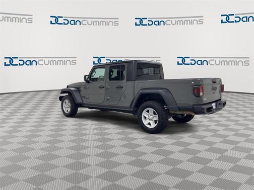 2023 Jeep Gladiator Sport