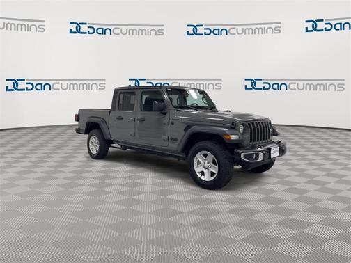 2023 Jeep Gladiator Sport