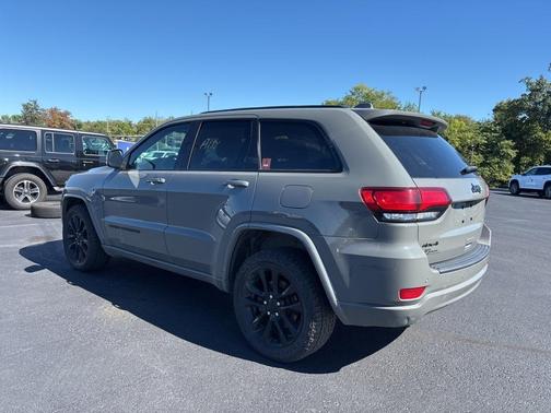 2021 Jeep Grand Cherokee Laredo X