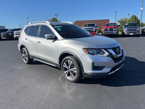 2019 Nissan Rogue SV