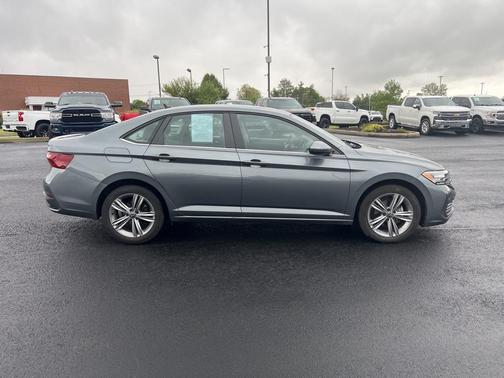 2024 Volkswagen Jetta 1.5T SE