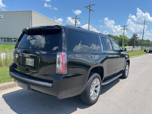 2019 GMC Yukon XL SLT