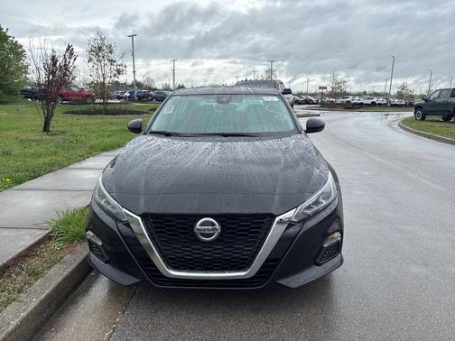 2021 Nissan Altima 2.5 SV