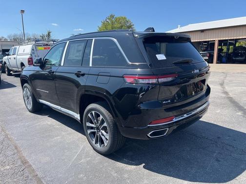 2025 Jeep Grand Cherokee Overland