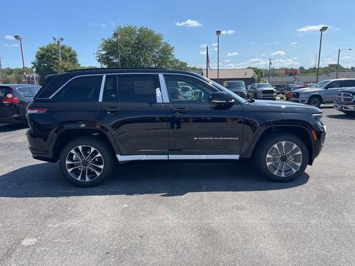 2025 Jeep Grand Cherokee Overland