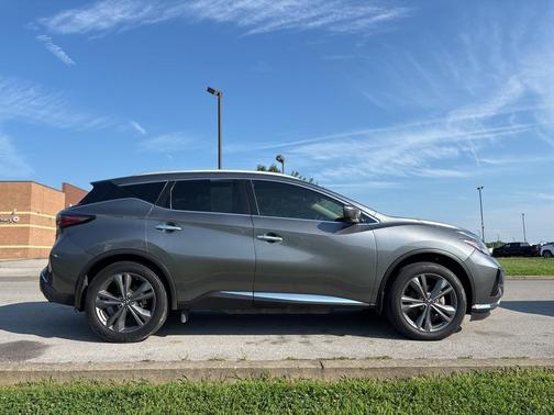 2022 Nissan Murano Platinum