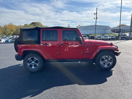 2017 Jeep Wrangler Unlimited Sahara