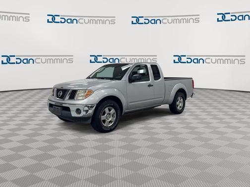 Radiant Silver 2007 Nissan Frontier SE King Cab