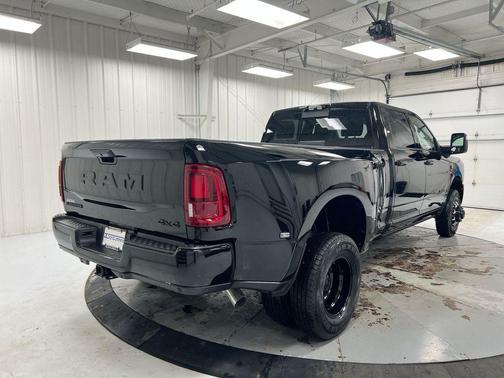 Diamond Black 2026 RAM 3500 Laramie