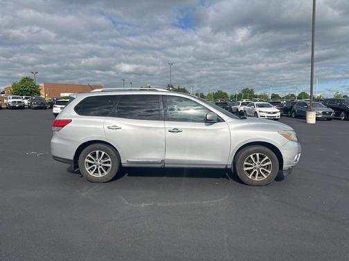 2013 Nissan Pathfinder SL