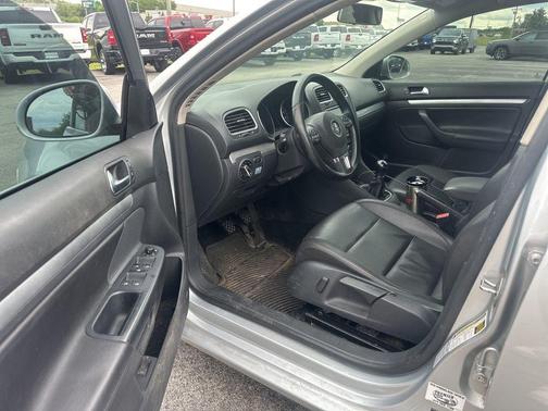 Reflex Silver Metallic 2014 Volkswagen Jetta SportWagen TDI