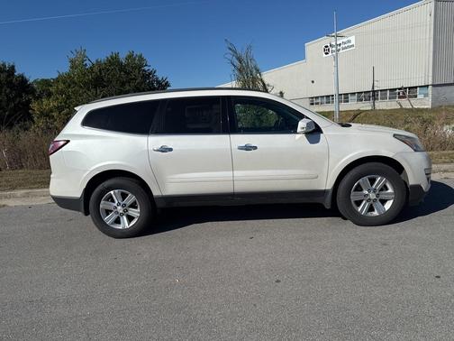 2014 Chevrolet Traverse 2LT