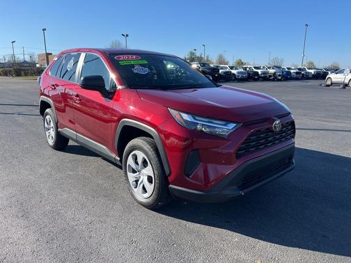 2024 Toyota RAV4 LE
