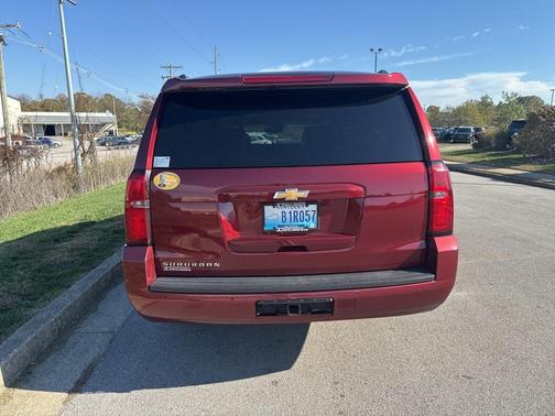 2019 Chevrolet Suburban LT