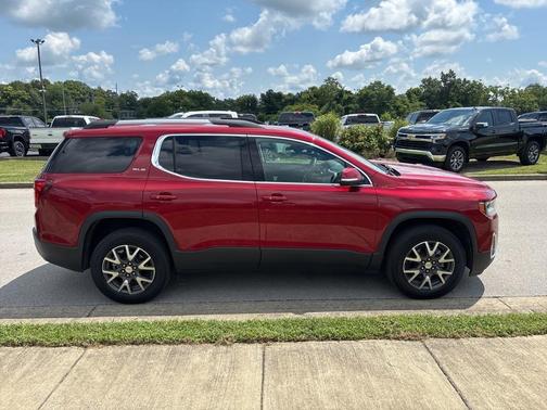 2023 GMC Acadia SLE