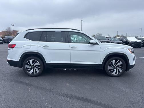 2024 Volkswagen Atlas 2.0T SE