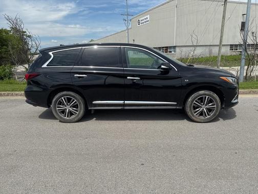 2018 INFINITI QX60 Base
