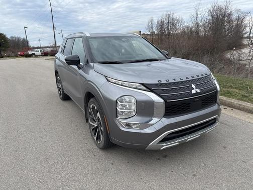 2022 Mitsubishi Outlander SEL