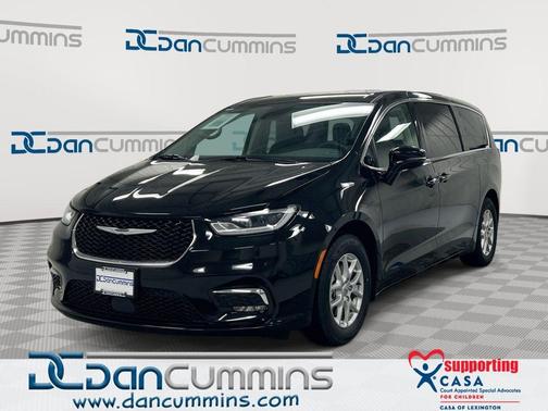 2024 Chrysler Pacifica Touring-L