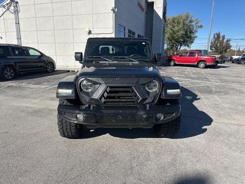 2021 Jeep Gladiator Overland