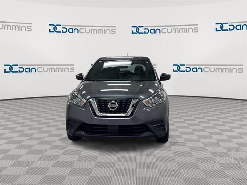 2020 Nissan Kicks S