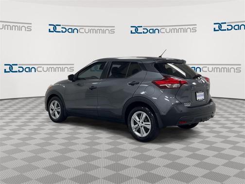 2020 Nissan Kicks S