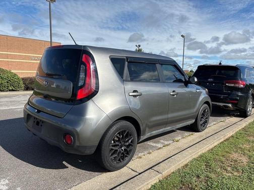 2019 Kia Soul Base