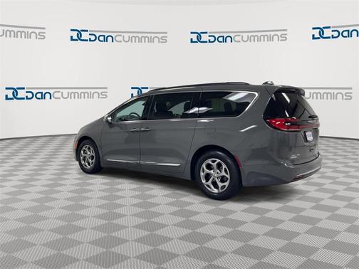 2022 Chrysler Pacifica Limited