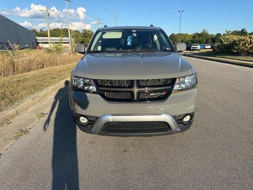 2019 Dodge Journey Crossroad