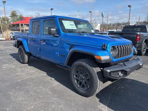 2026 Jeep Gladiator Sport