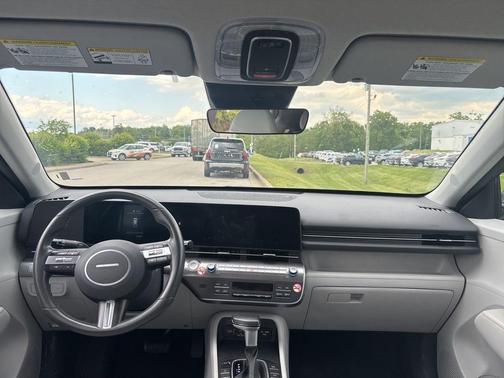 Gray Pearl 2024 Hyundai KONA SEL