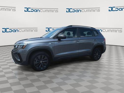 Platinum Gray Metallic 2024 Volkswagen Taos 1.5T S