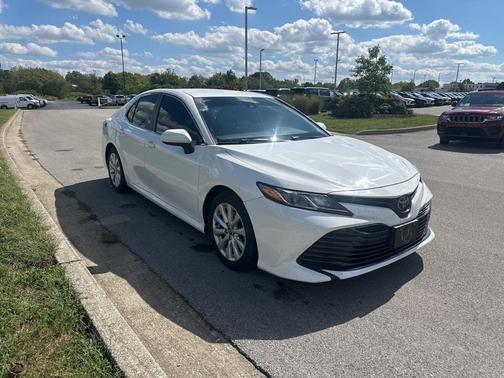2020 Toyota Camry LE