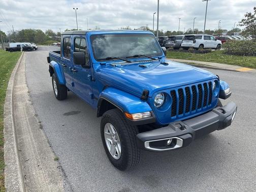 Hydro Blue Pearlcoat 2023 Jeep Gladiator Sport