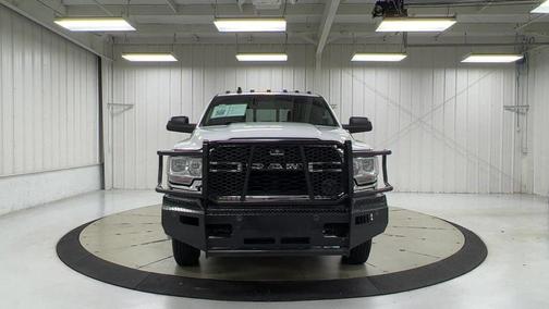 Bright White Clearcoat 2020 RAM 3500 Tradesman