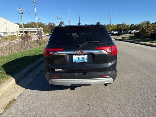 2019 GMC Acadia SLE-2