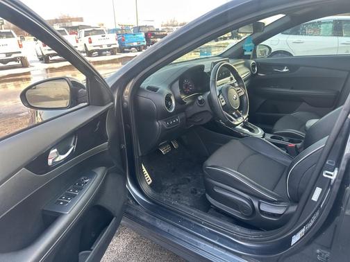 2020 Kia Forte GT-Line